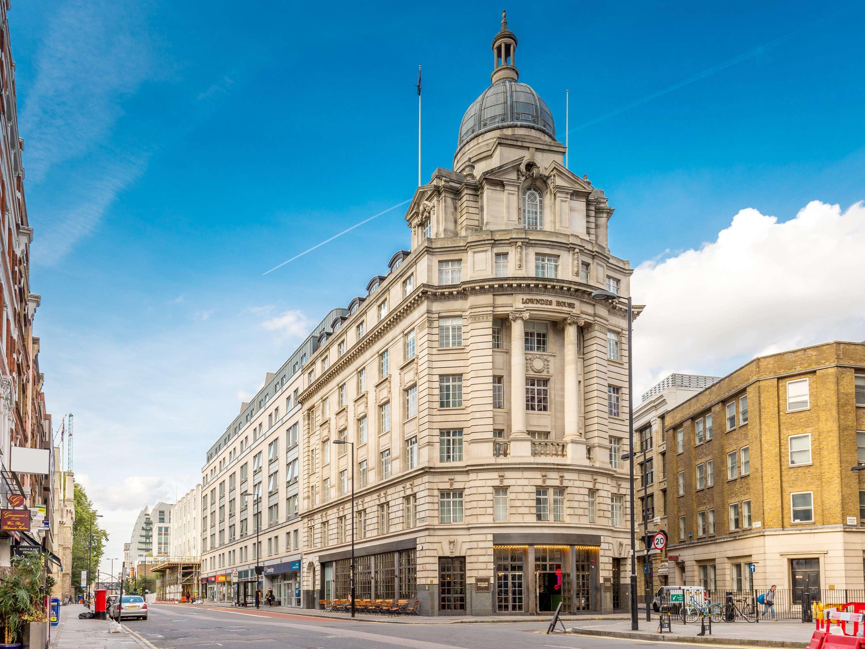 Travelodge London Central City Road Екстер'єр фото