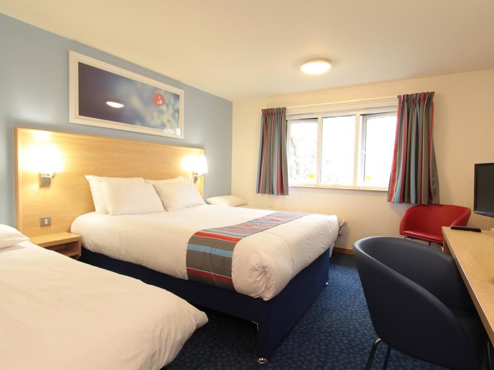 Travelodge London Central City Road Екстер'єр фото
